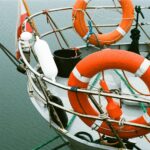 Emergency Signal Devices: The Ultimate Guide to Staying Safe on Your Boat Rental Adventures