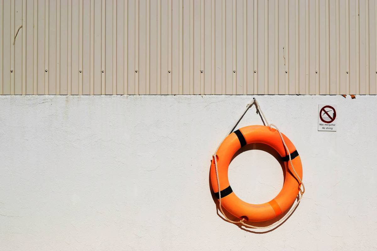 An infographic comparing different boat rental insurance plans side by side