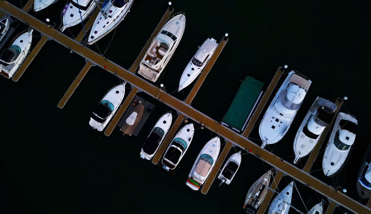 Stormy Waves Illustrate Risks of Boating Without Insurance